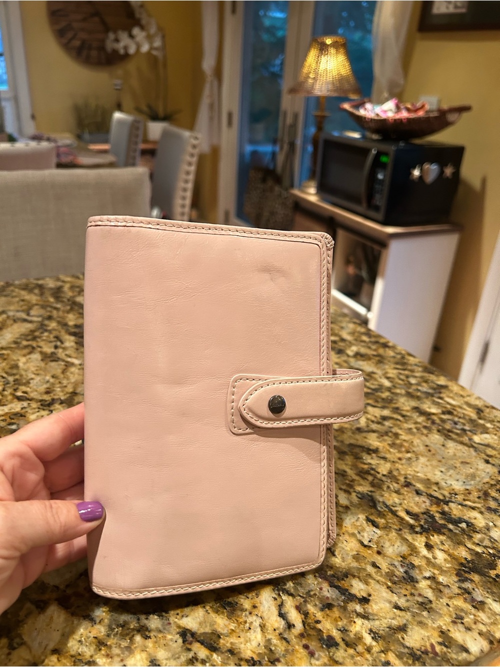 filoFAX Pale Pink Leather Personal Organizer